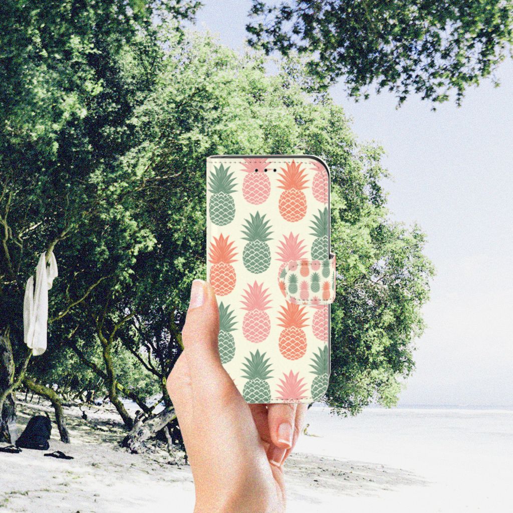 Apple iPhone 11 Pro Book Cover Ananas 