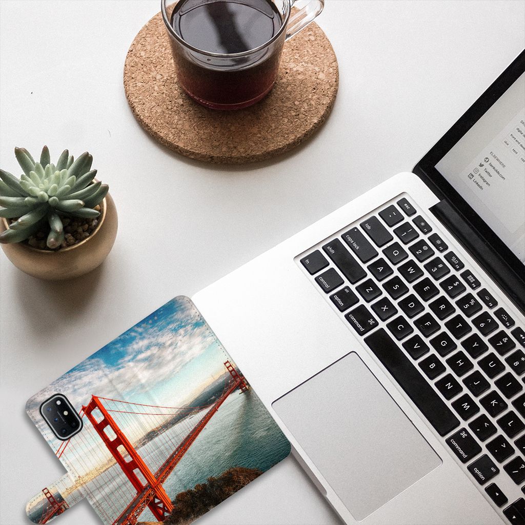 OnePlus 8T Flip Cover Golden Gate Bridge