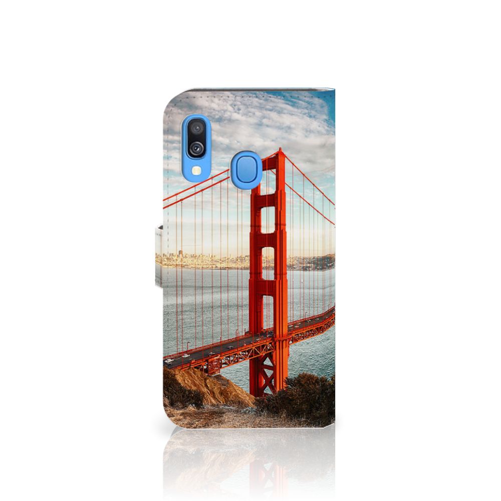 Samsung Galaxy A40 Flip Cover Golden Gate Bridge