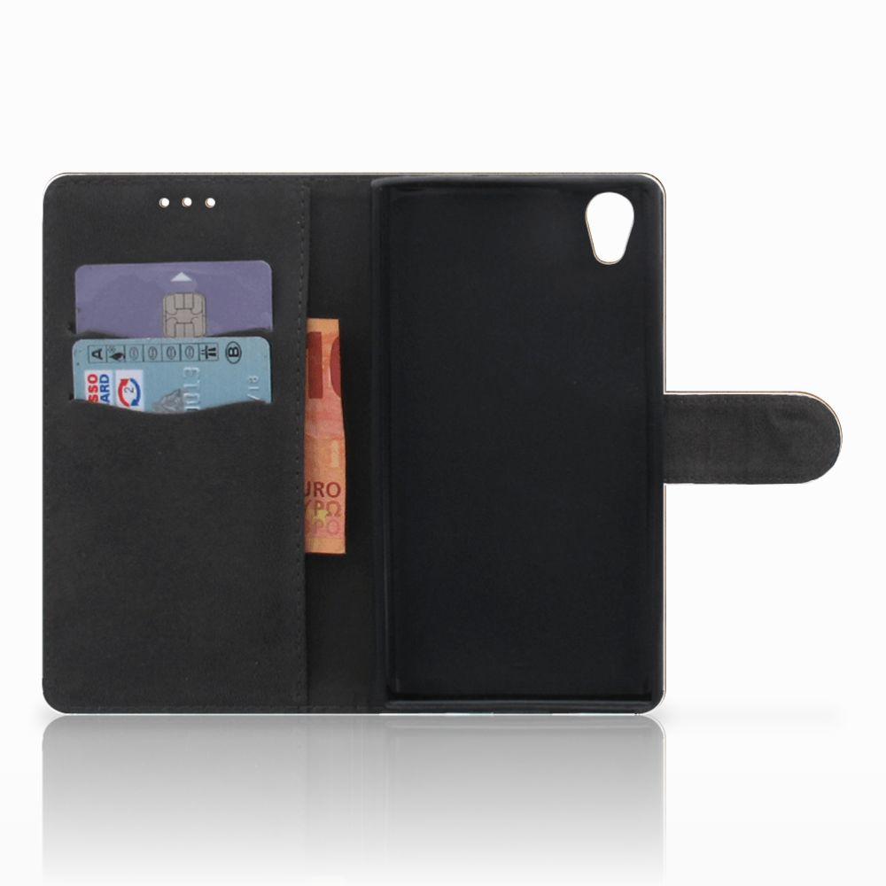 Sony Xperia L1 Book Style Case Donker Hout