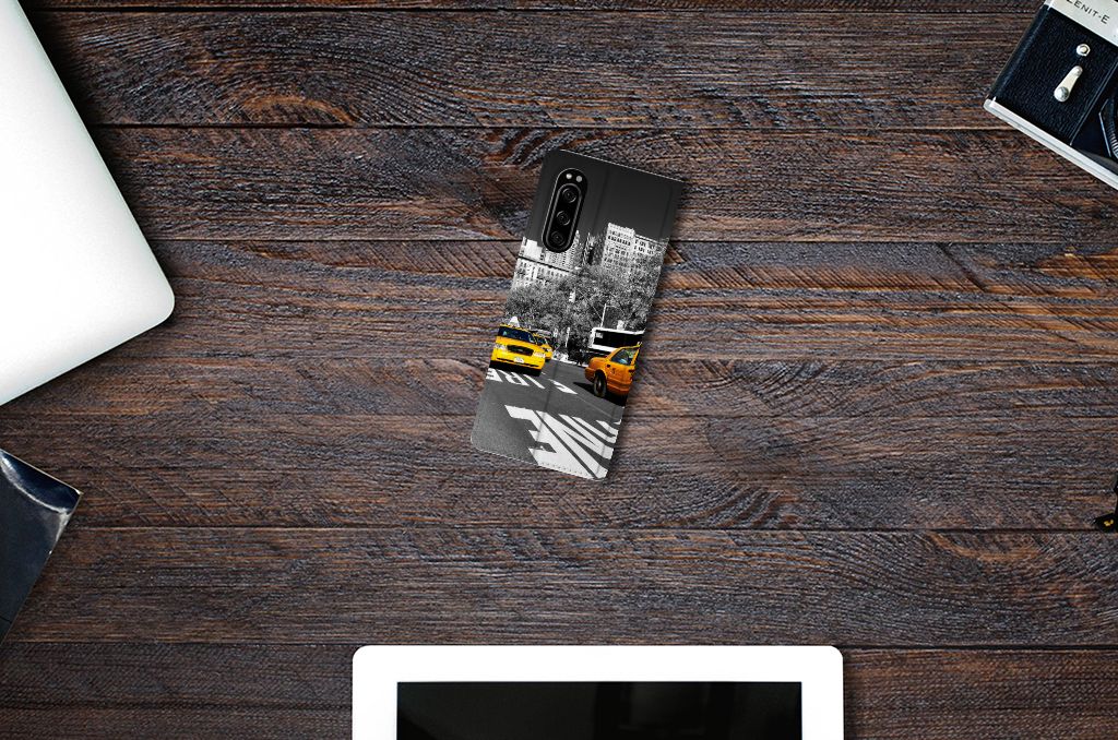 Sony Xperia 5 Book Cover New York Taxi