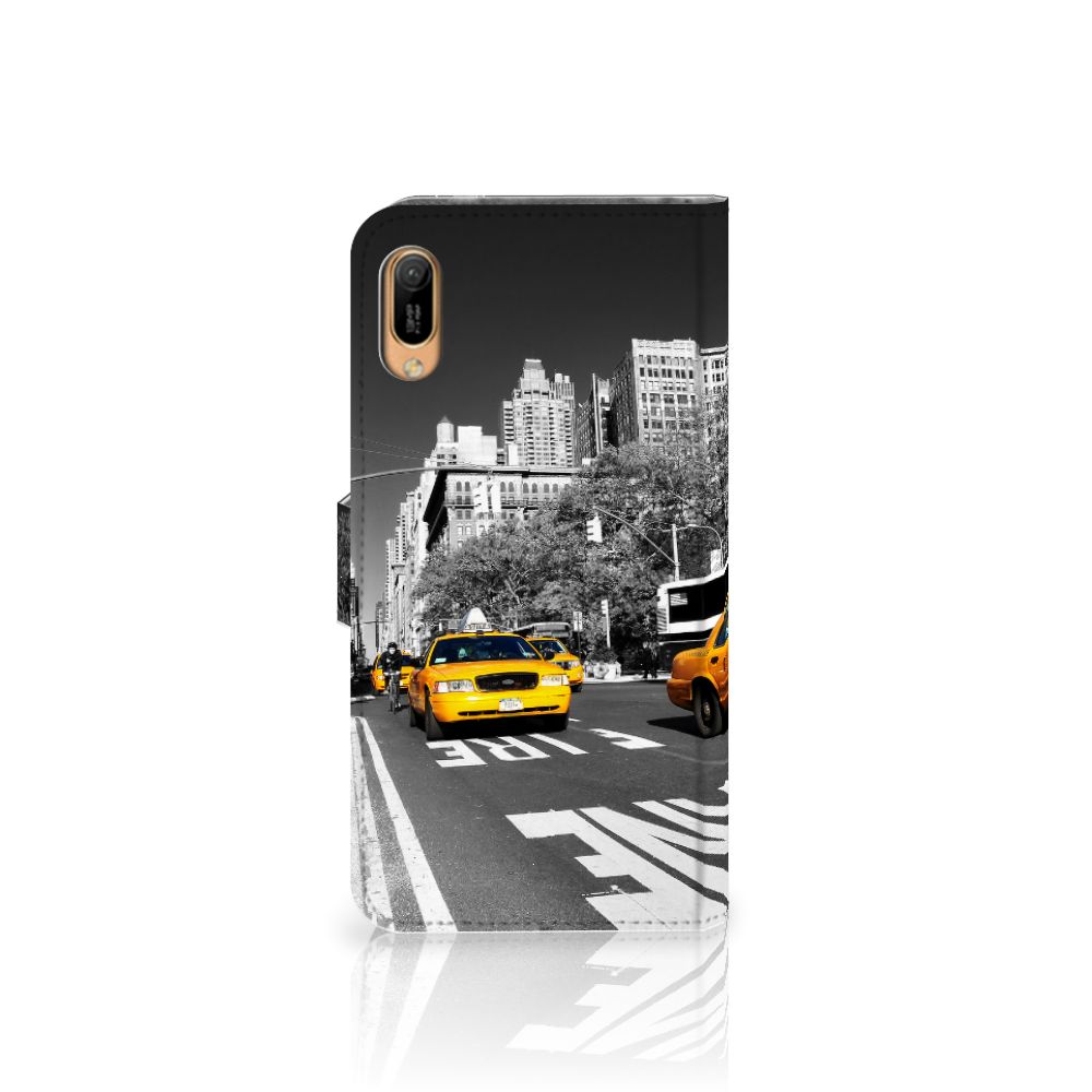 Huawei Y6 (2019) Flip Cover New York Taxi