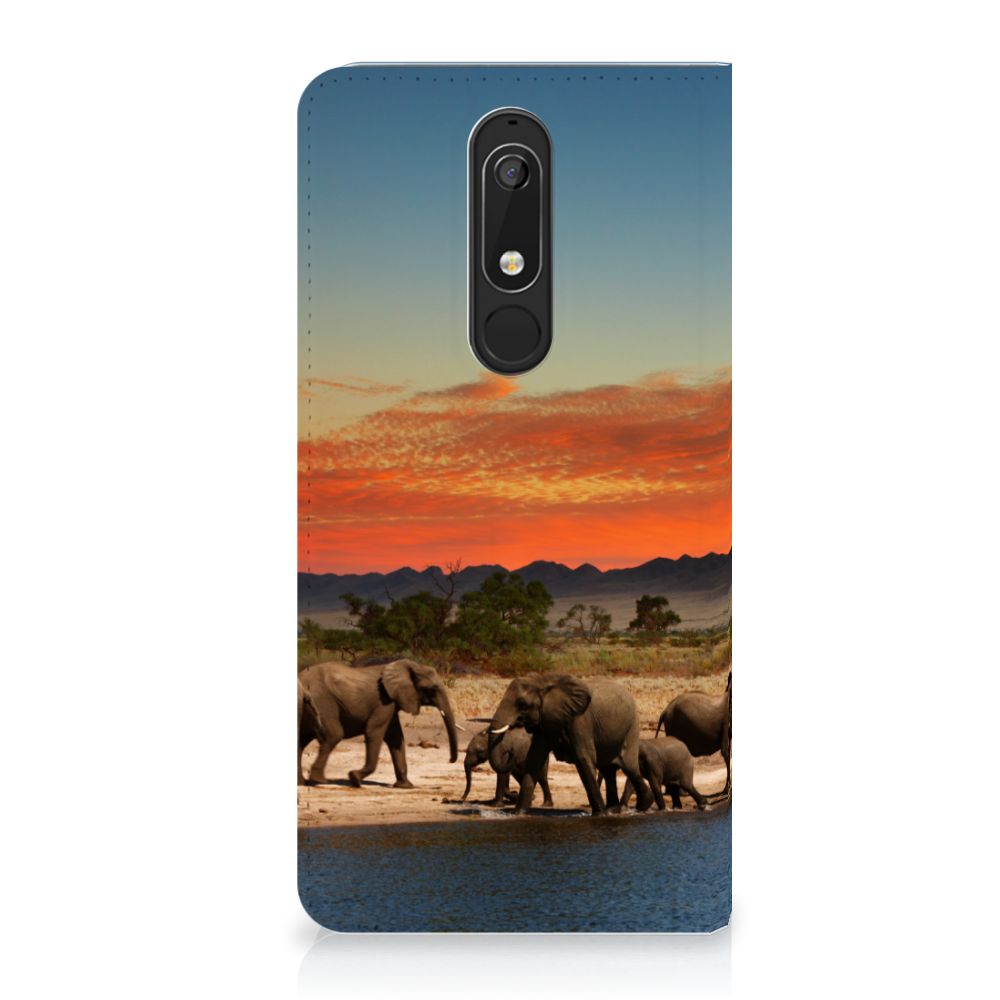 Nokia 5.1 (2018) Hoesje maken Olifanten
