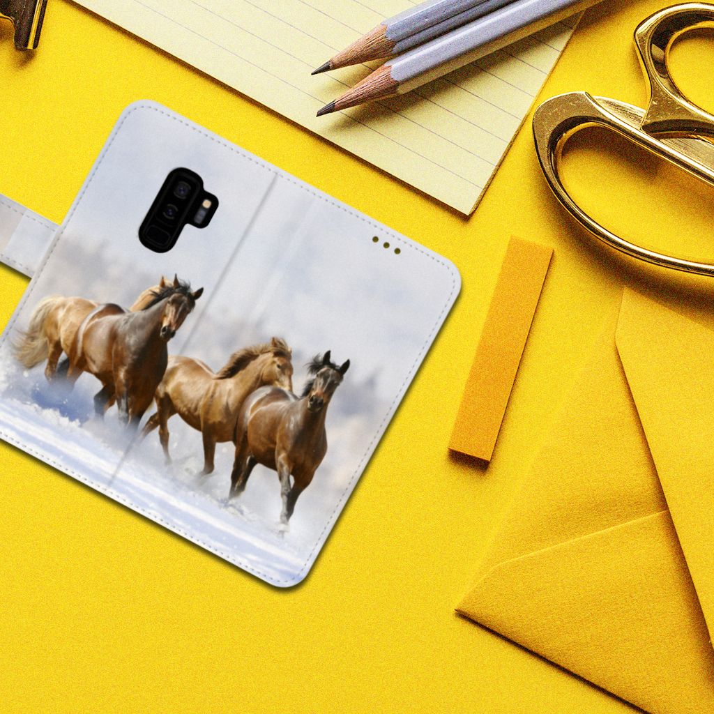 Samsung Galaxy S9 Plus Telefoonhoesje met Pasjes Paarden