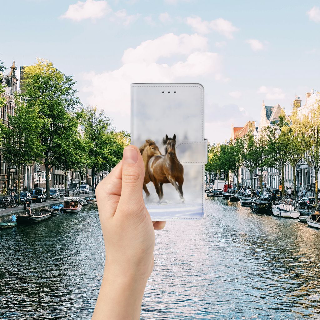 Samsung Galaxy J7 2016 Telefoonhoesje met Pasjes Paarden
