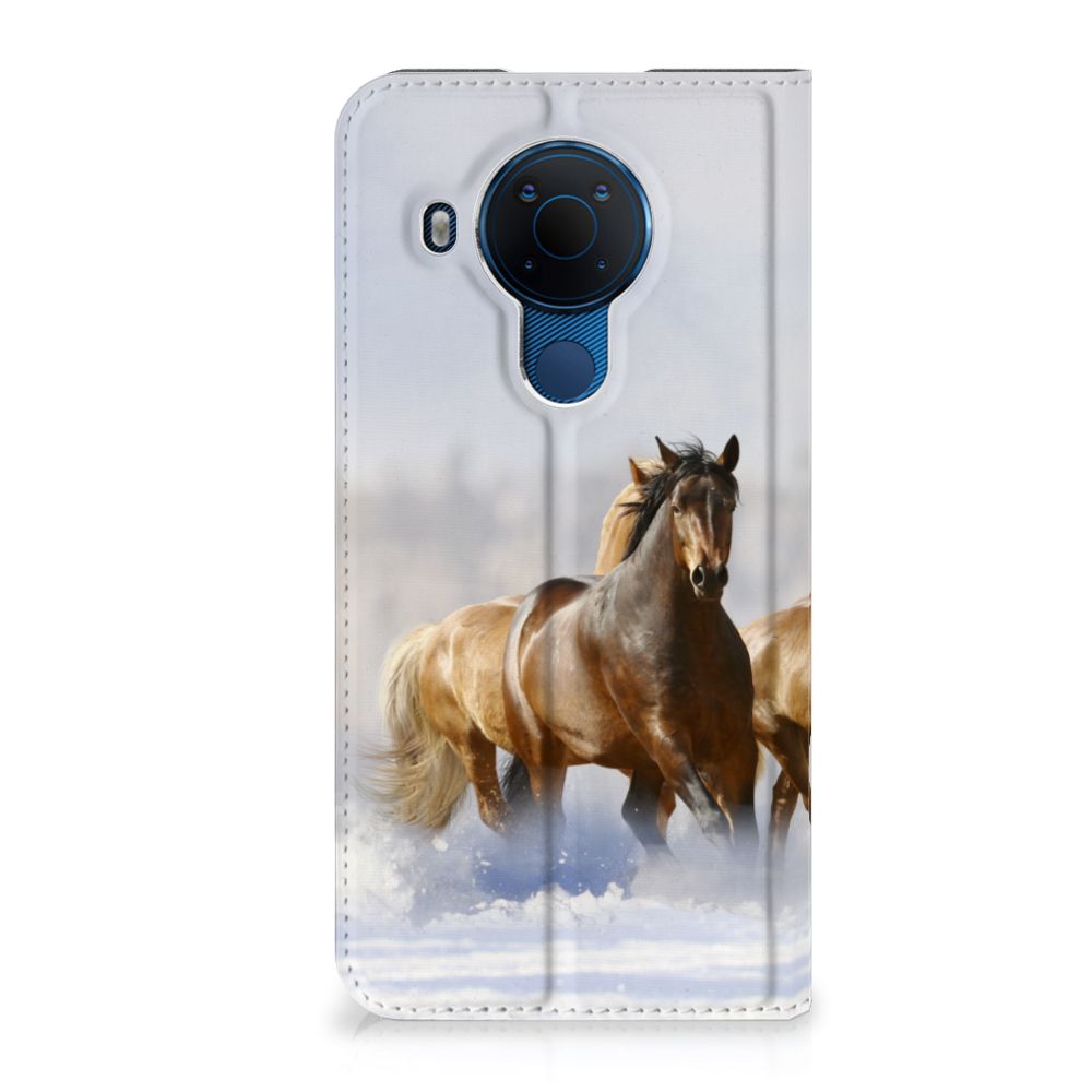 Nokia 5.4 Hoesje maken Paarden