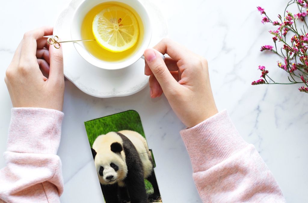 iPhone 15 Telefoonhoesje met Pasjes Panda