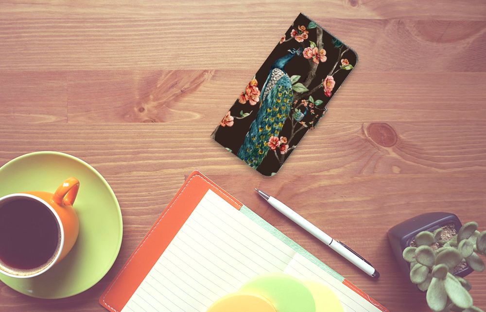 Motorola Moto G54 Telefoonhoesje met Pasjes Pauw met Bloemen