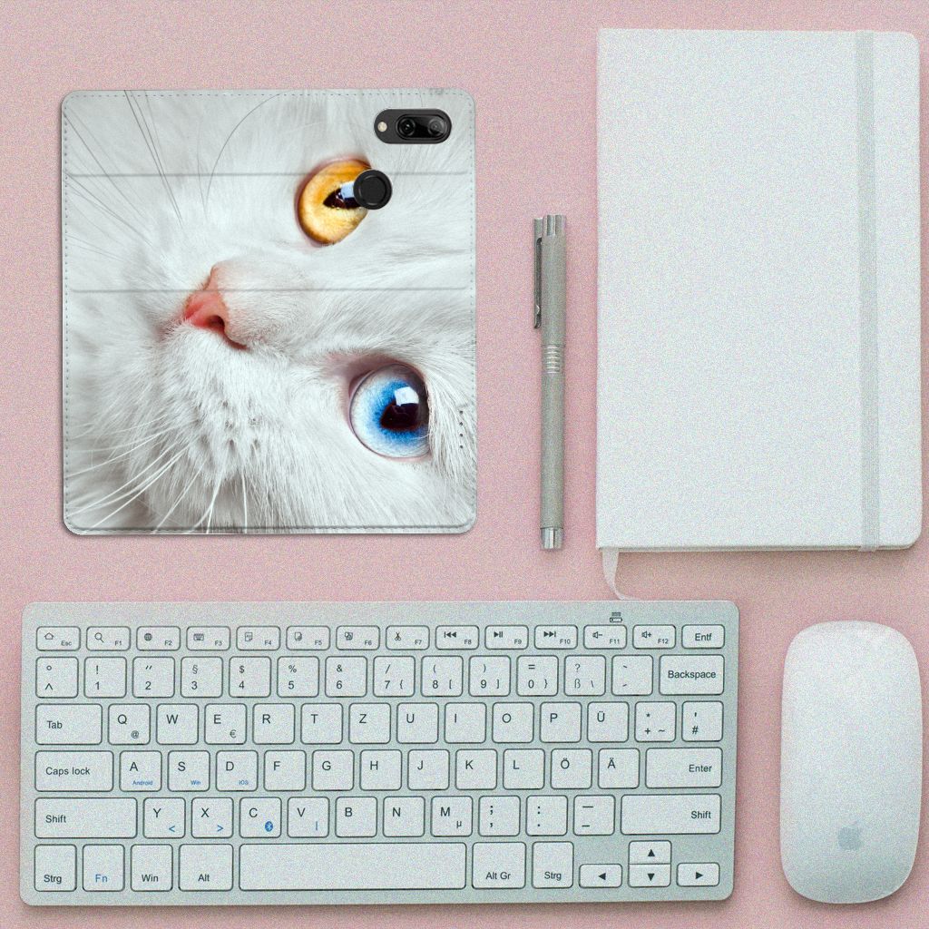 Huawei P Smart (2019) Hoesje maken Witte Kat