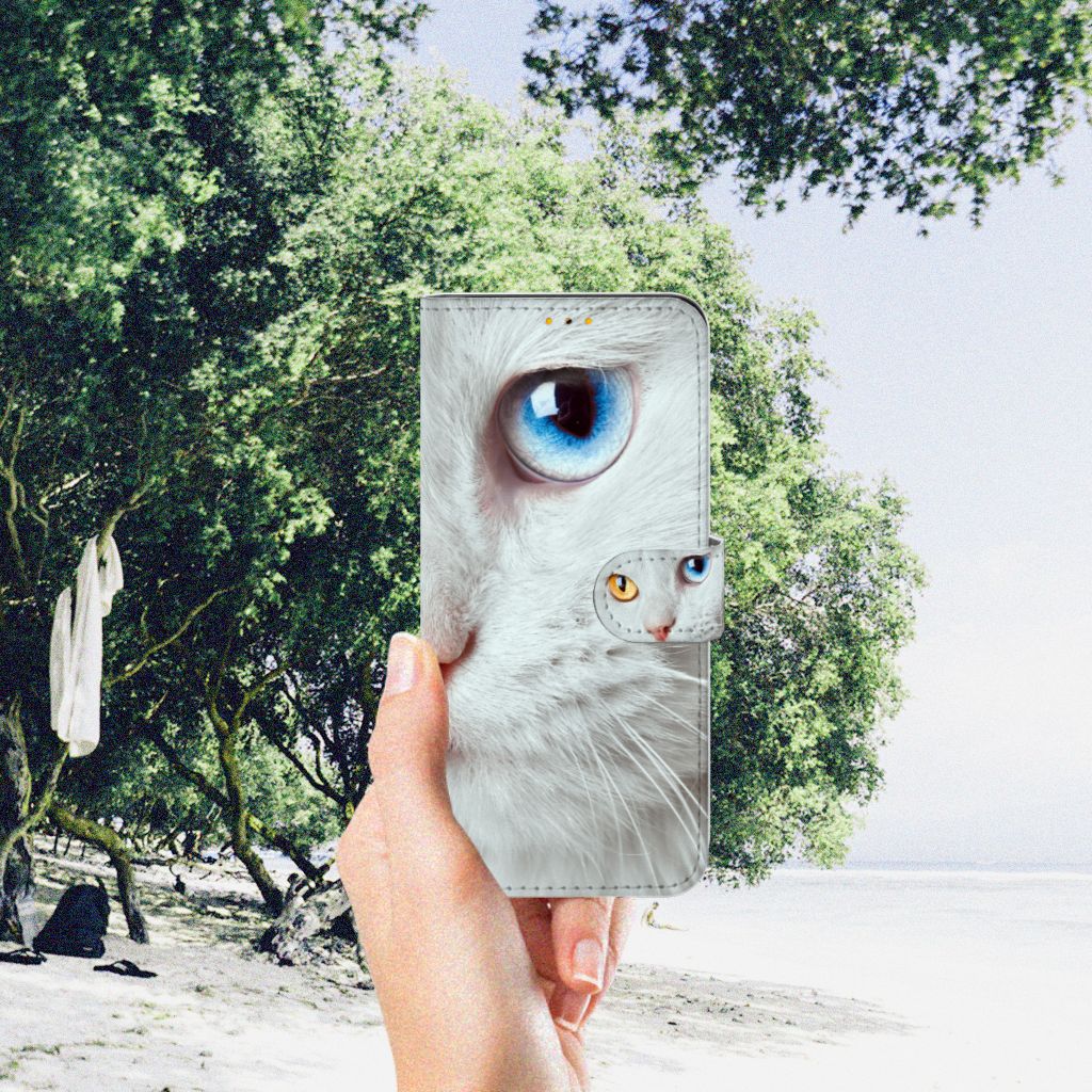 Samsung Galaxy M52 Telefoonhoesje met Pasjes Witte Kat
