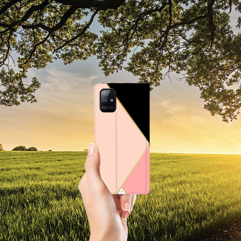 Samsung Galaxy A71 Stand Case Zwart Roze Vormen