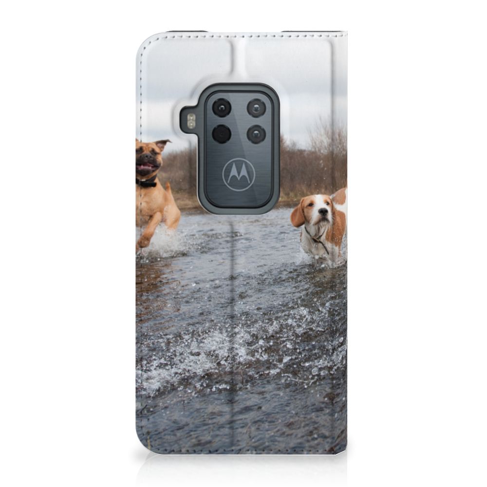 Motorola One Zoom Hoesje maken Honden Labrador