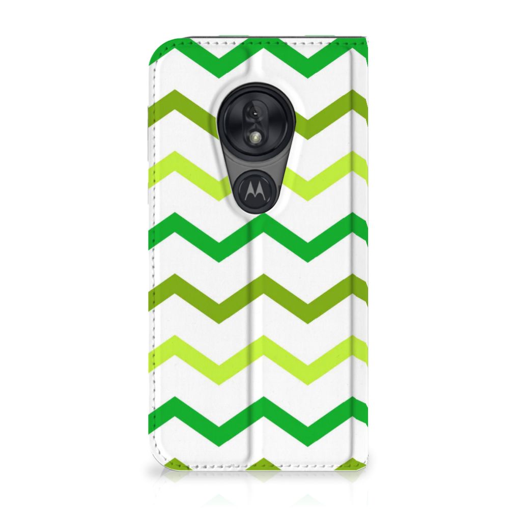 Motorola Moto G7 Play Hoesje met Magneet Zigzag Groen