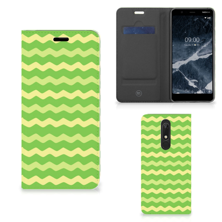 Nokia 5.1 (2018) Hoesje met Magneet Waves Green