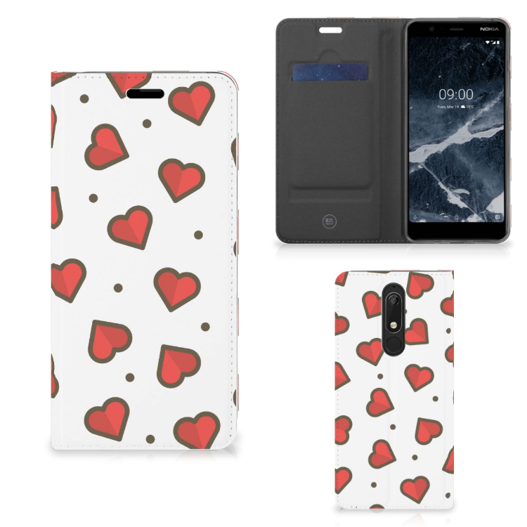Nokia 5.1 (2018) Hoesje met Magneet Hearts