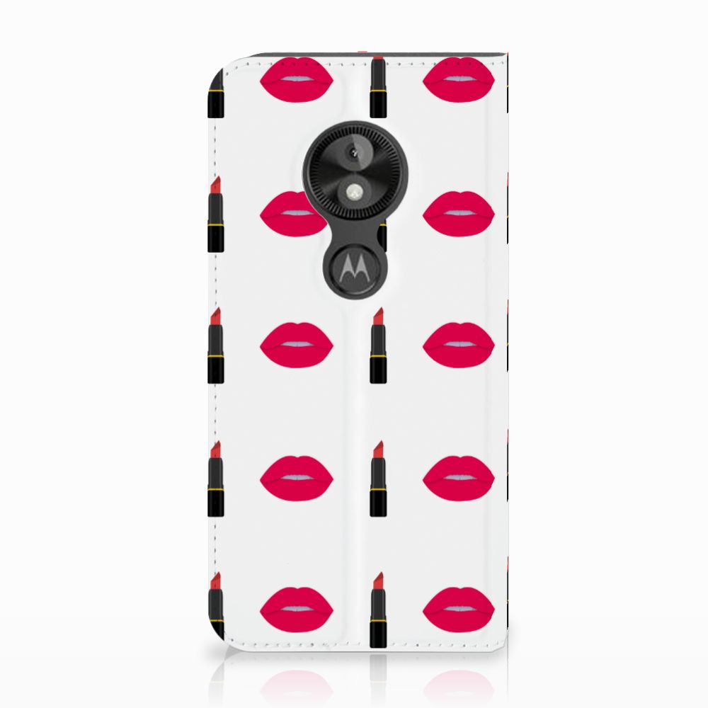 Motorola Moto E5 Play Hoesje met Magneet Lipstick Kiss