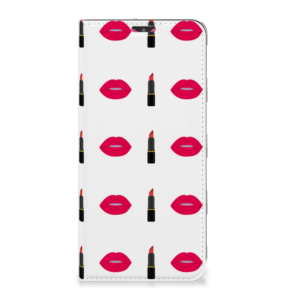 Samsung Galaxy M20 Hoesje met Magneet Lipstick Kiss
