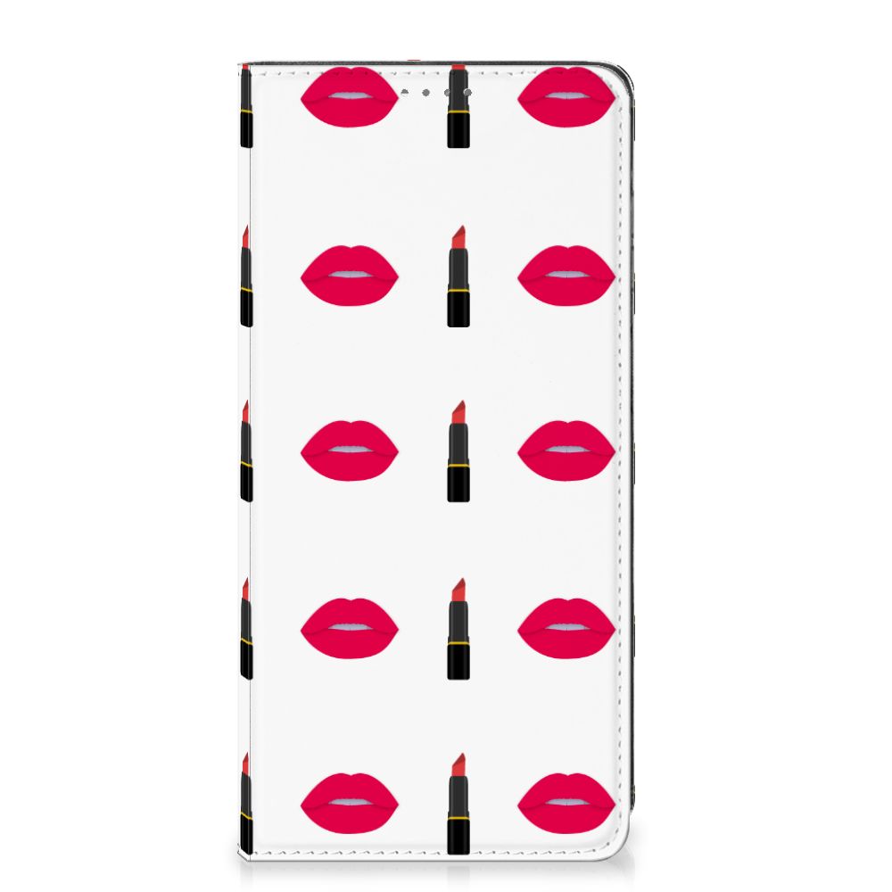 Samsung Galaxy A12 Hoesje met Magneet Lipstick Kiss