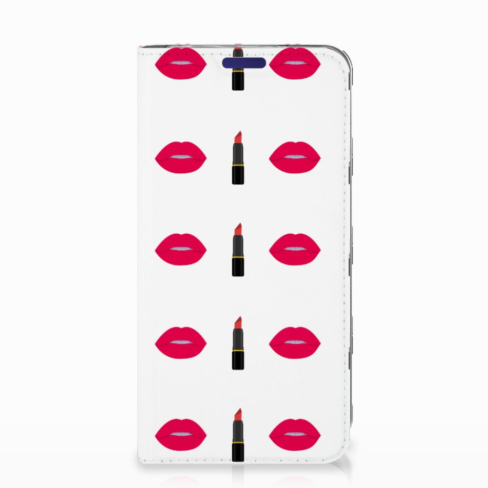 Samsung Galaxy S10e Hoesje met Magneet Lipstick Kiss