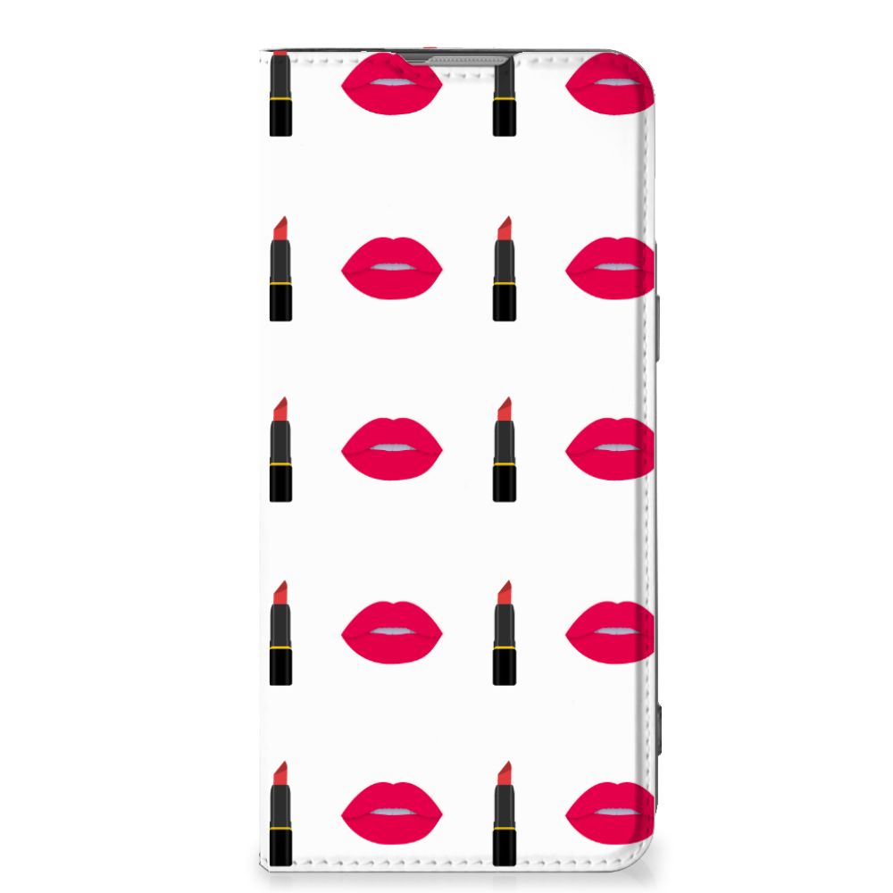 OnePlus Nord 2T Hoesje met Magneet Lipstick Kiss