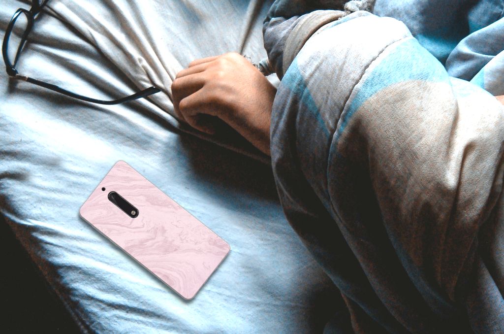 Nokia 5 TPU Siliconen Hoesje Marble Pink - Origineel Cadeau Vriendin