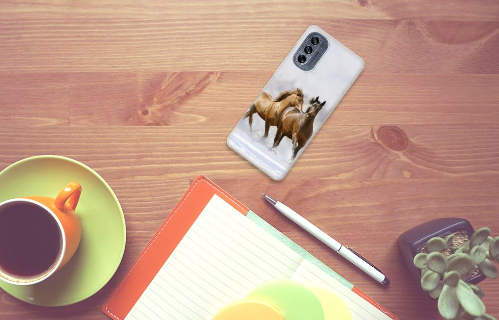 Motorola Moto G62 5G TPU Hoesje Paarden
