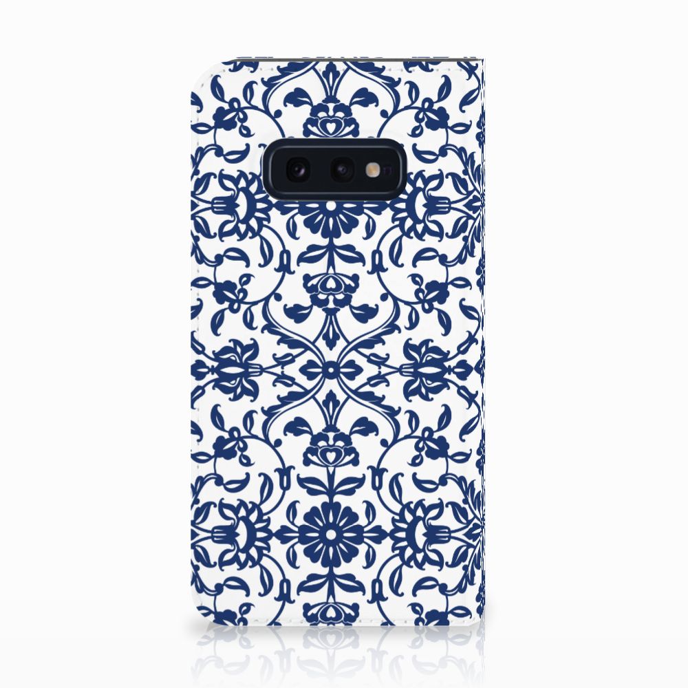 Samsung Galaxy S10e Smart Cover Flower Blue