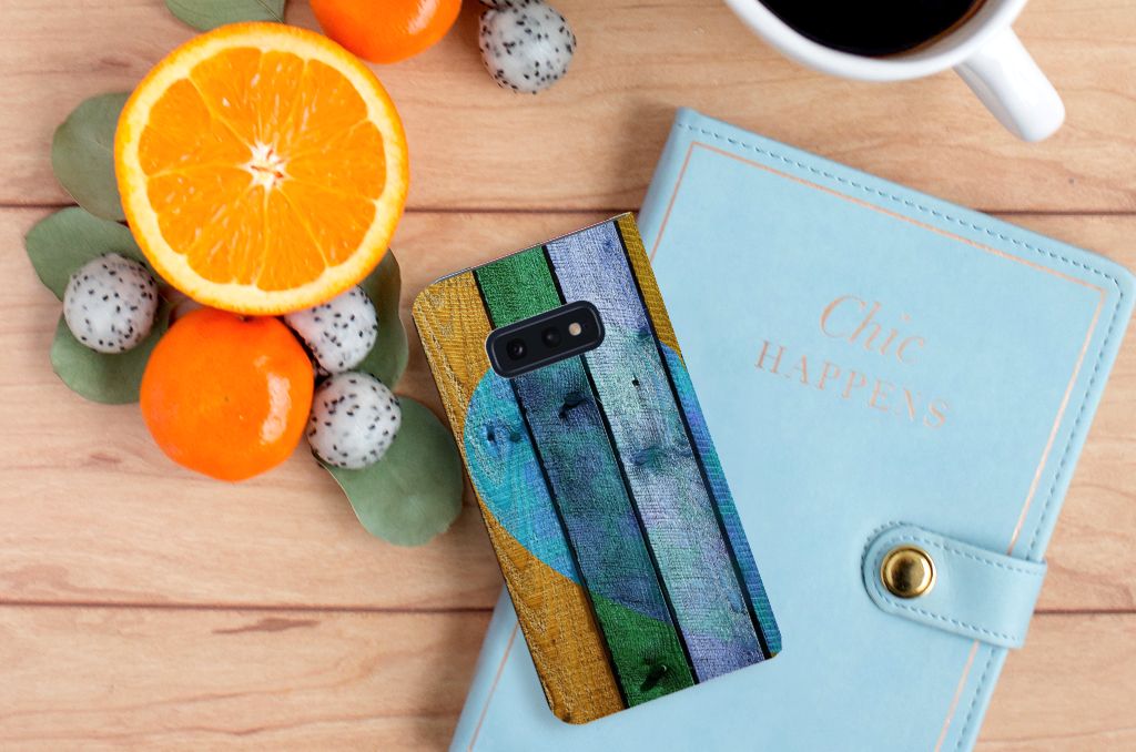 Samsung Galaxy S10e Book Wallet Case Wood Heart - Cadeau voor je Vriend