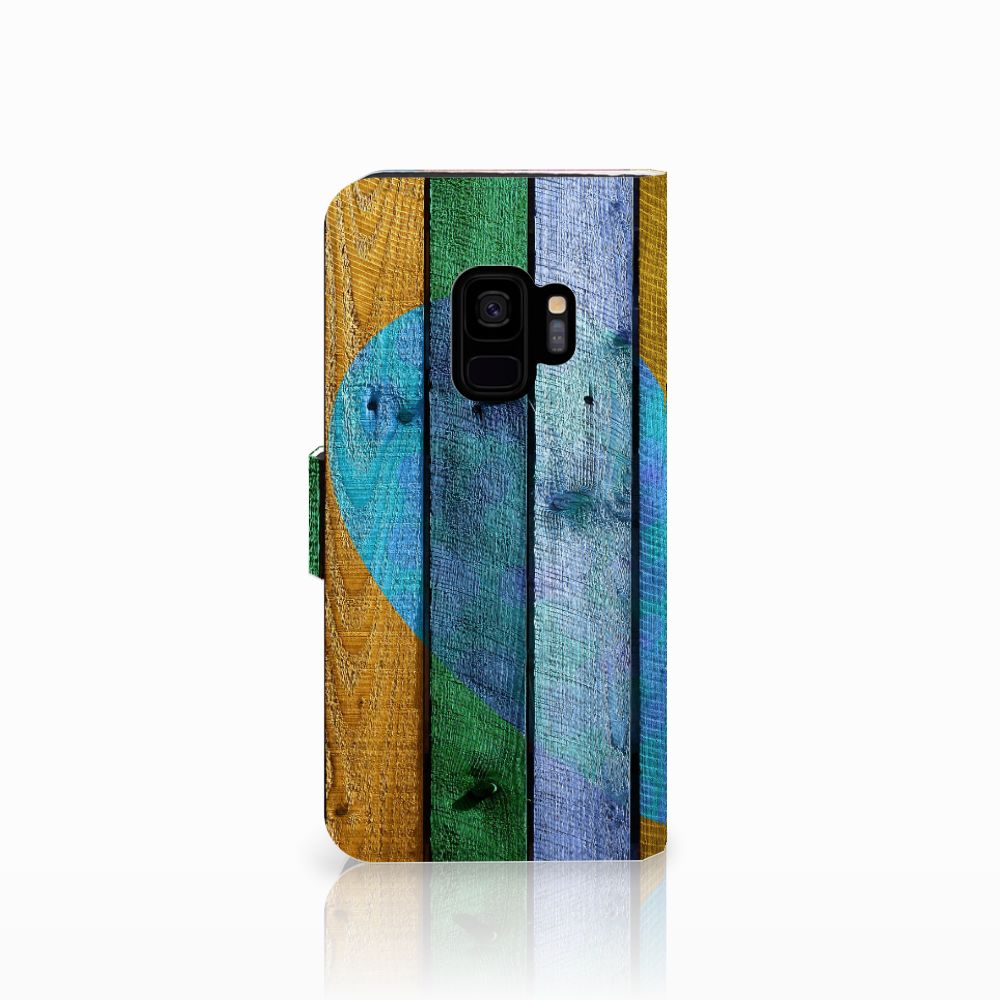 Samsung Galaxy S9 Book Style Case Wood Heart - Cadeau voor je Vriend