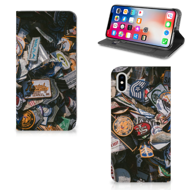 Apple iPhone Xs Max Stand Case Badges