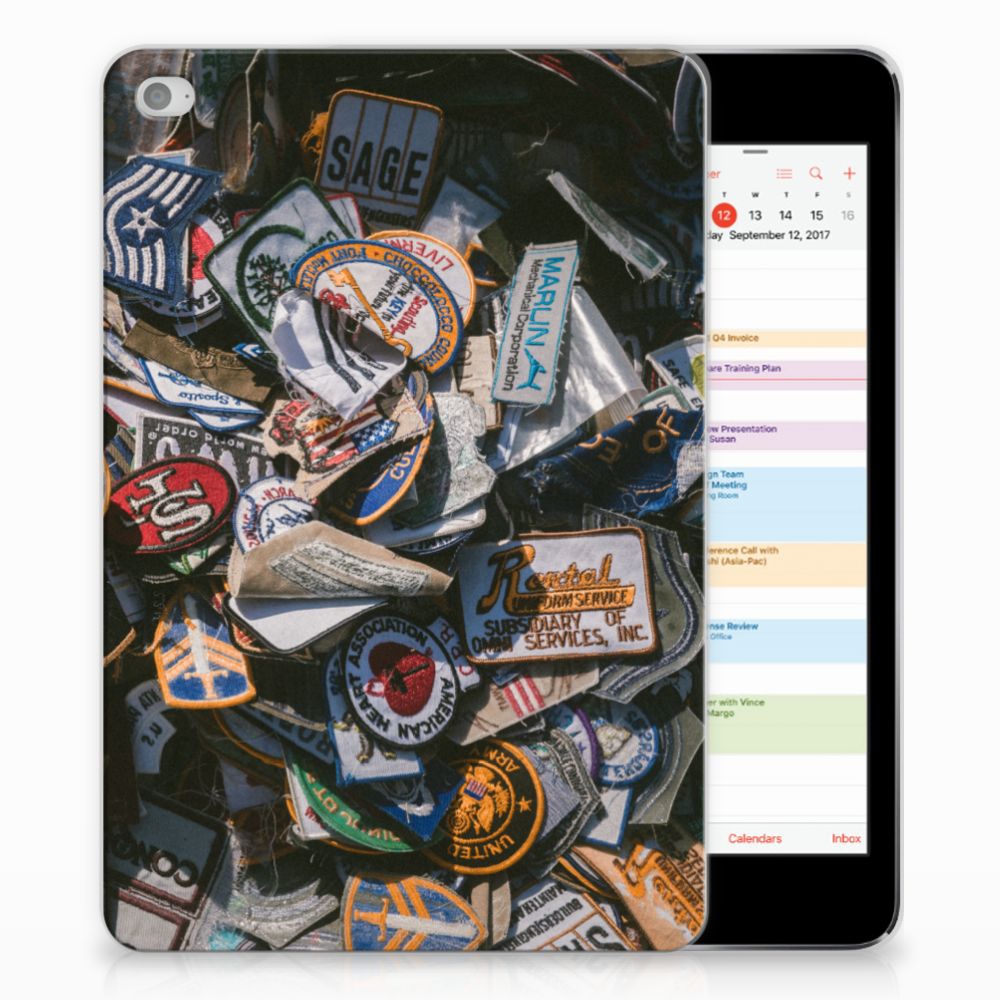 Apple iPad Mini 4 Uniek Tablethoesje Badges