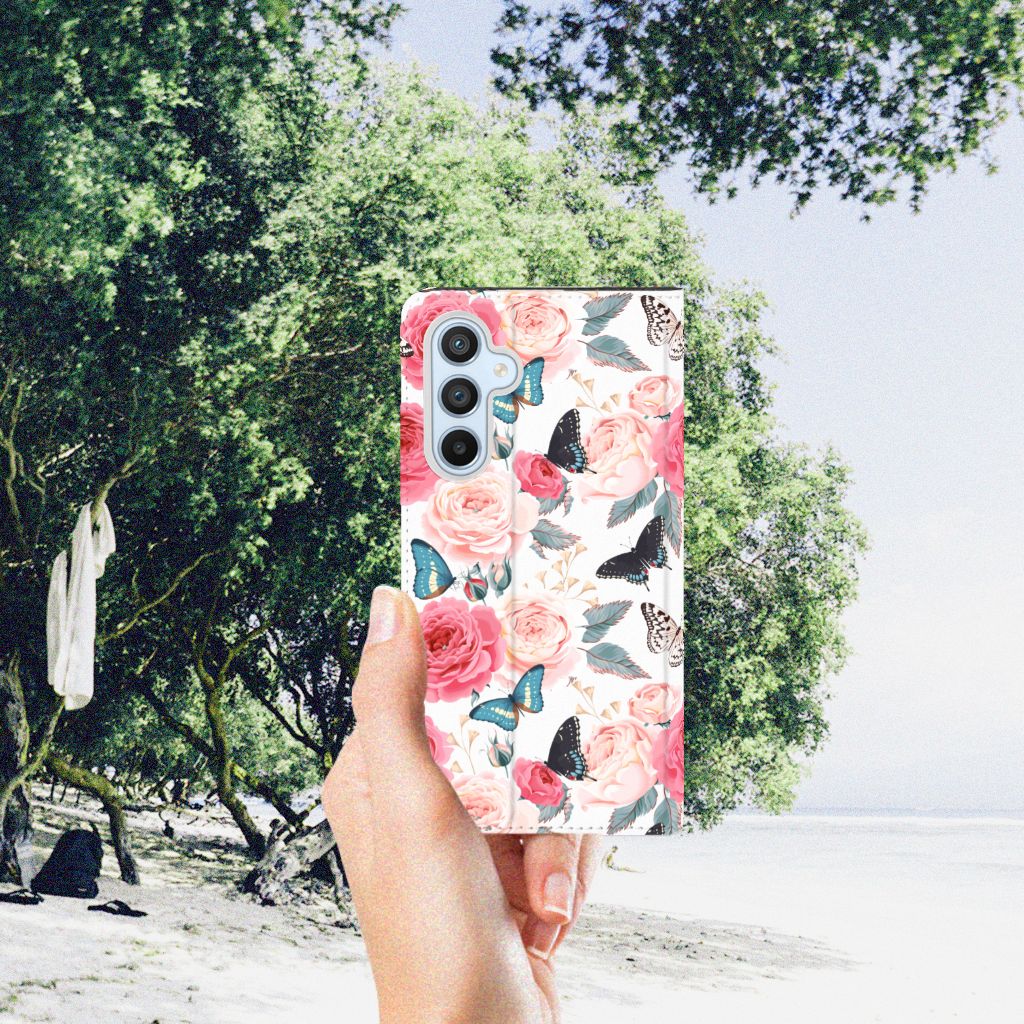 Samsung Galaxy A54 Smart Cover Butterfly Roses