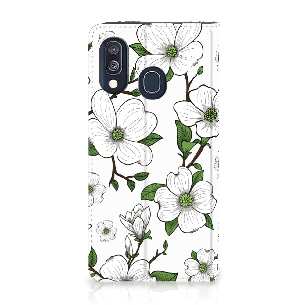 Samsung Galaxy A40 Smart Cover Dogwood Flowers