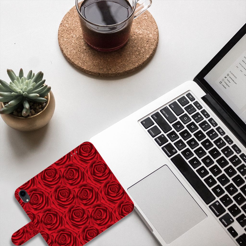 Apple iPhone Xr Hoesje Red Roses