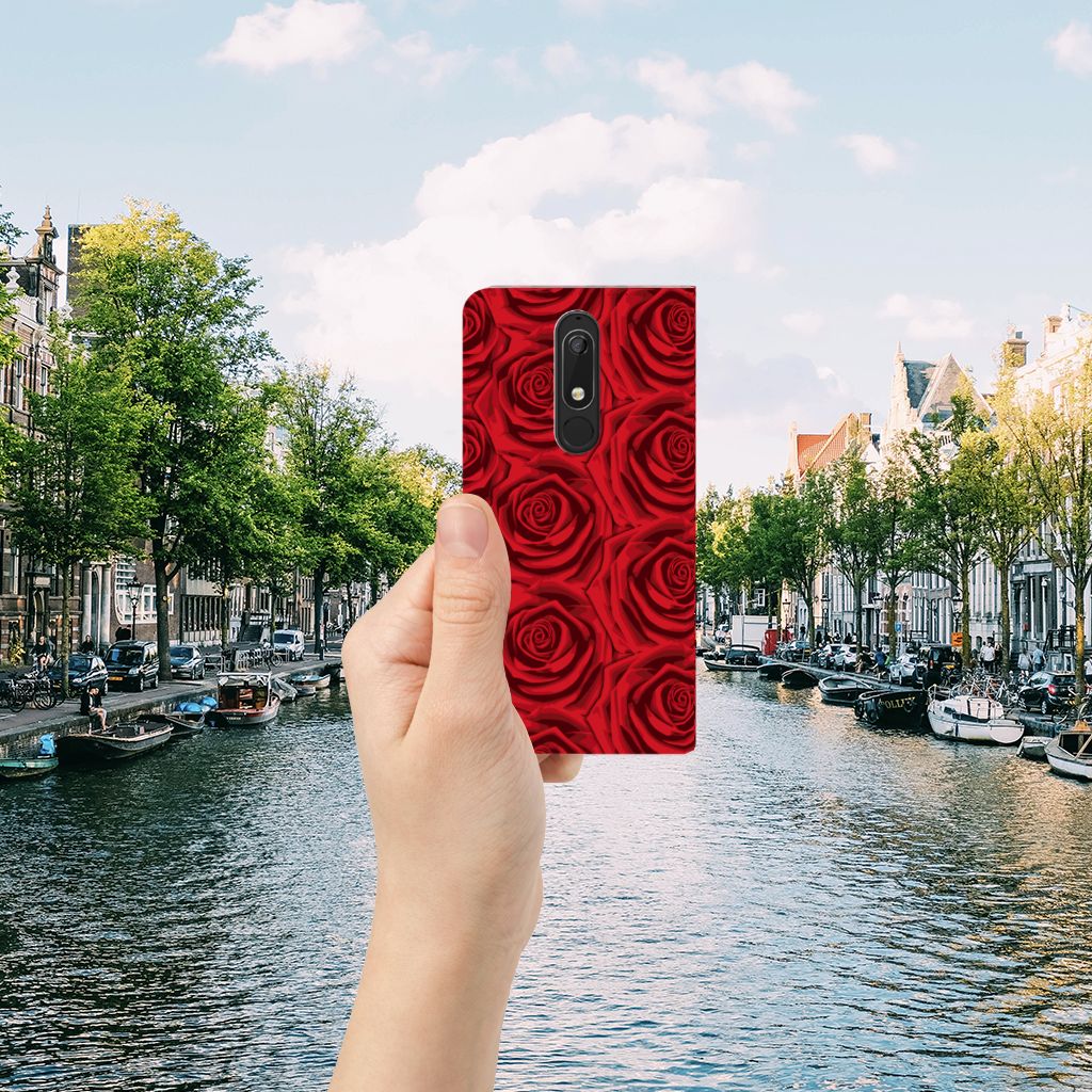 Nokia 5.1 (2018) Smart Cover Red Roses
