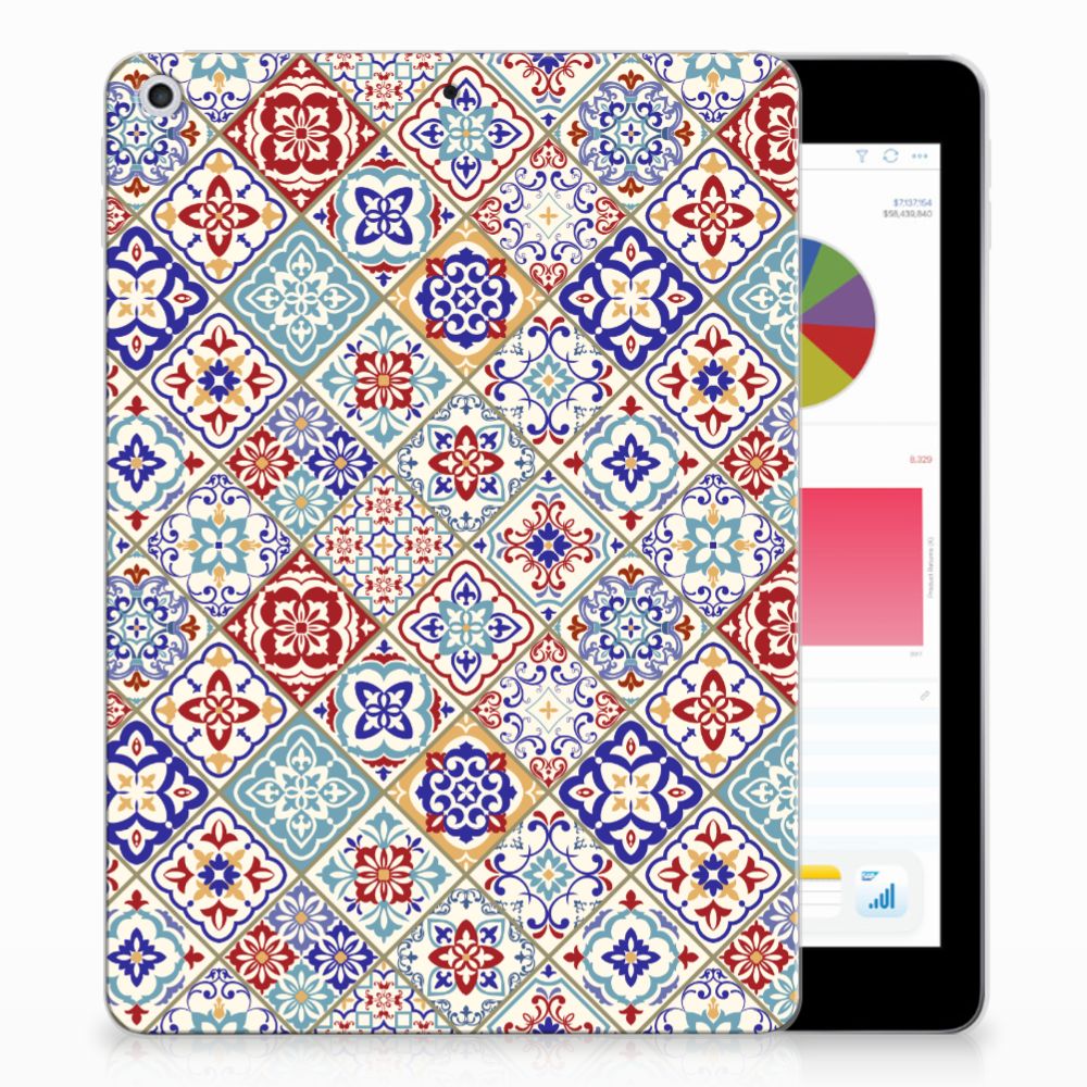 Apple iPad 9.7 2018 | 2017 Uniek Tablethoesje Tiles Color