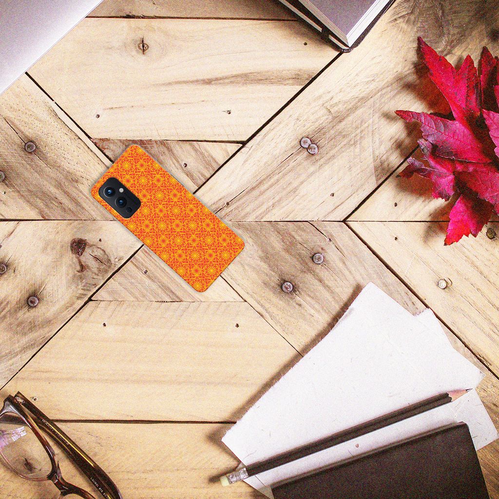 OnePlus 9 TPU bumper Batik Oranje