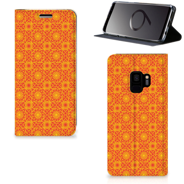 Samsung Galaxy S9 Standcase Hoesje Design Batik Orange