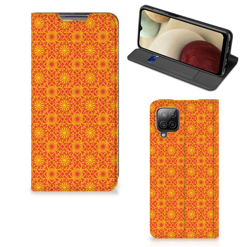 Samsung Galaxy A12 Hoesje met Magneet Batik Oranje