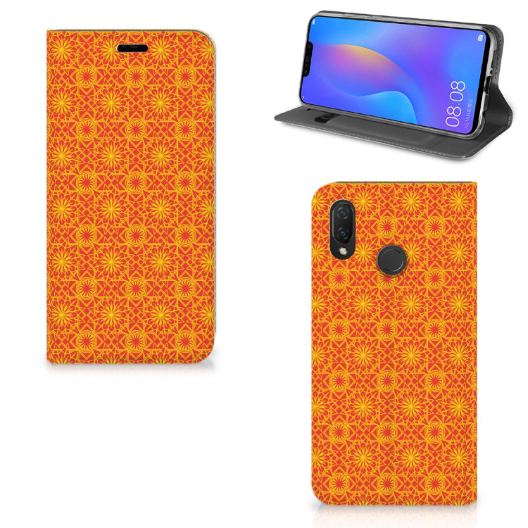Huawei P Smart Plus Hoesje met Magneet Batik Oranje