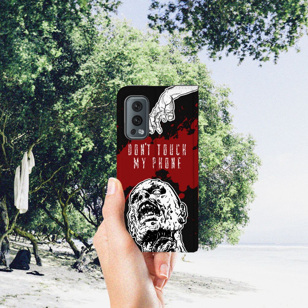 OnePlus Nord 2 5G Design Case Zombie Blood