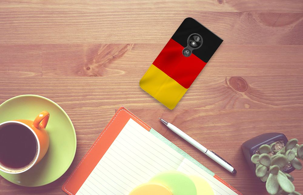 Motorola Moto E5 Play Standcase Duitsland