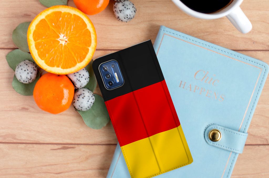 Motorola Moto G9 Plus Standcase Duitsland