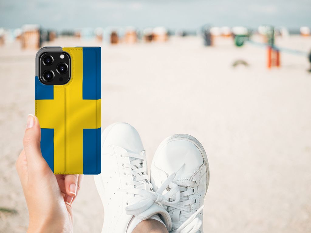 iPhone 13 Pro Standcase Zweden