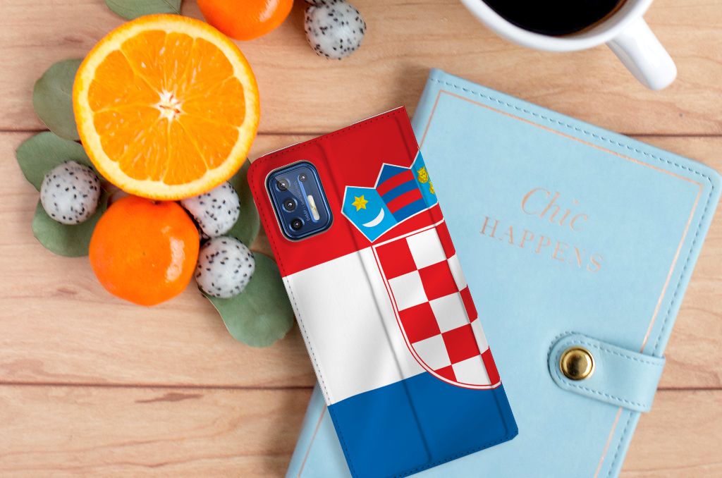 Motorola Moto G9 Plus Standcase Kroatië