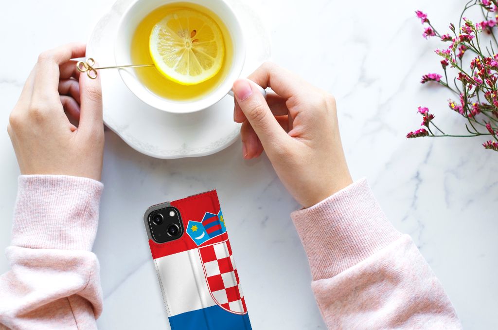 iPhone 13 Mini Standcase Kroatië