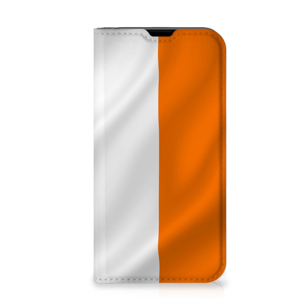 iPhone 13 Mini Standcase Ierland