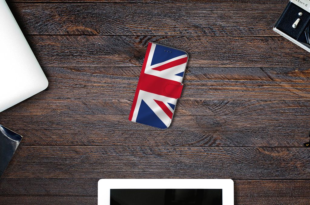 Apple iPhone 13 Bookstyle Case Groot-Brittannië
