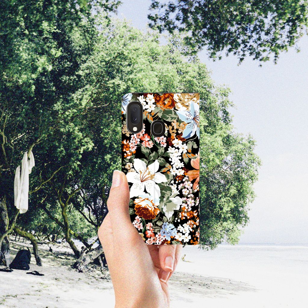 Smart Cover voor Samsung Galaxy A20e Dark Flowers
